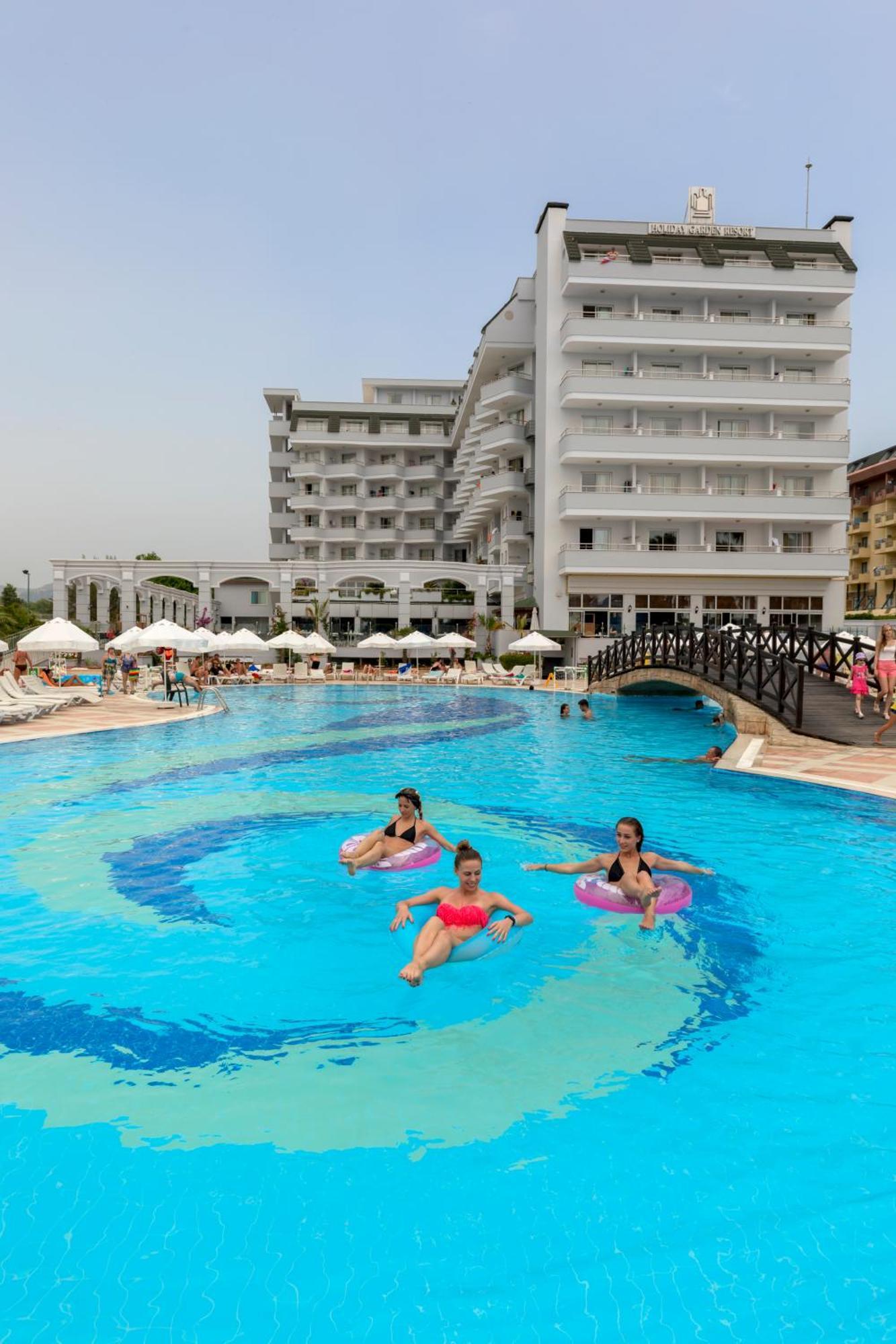 Holiday Garden Resort Okurcalar Exterior photo