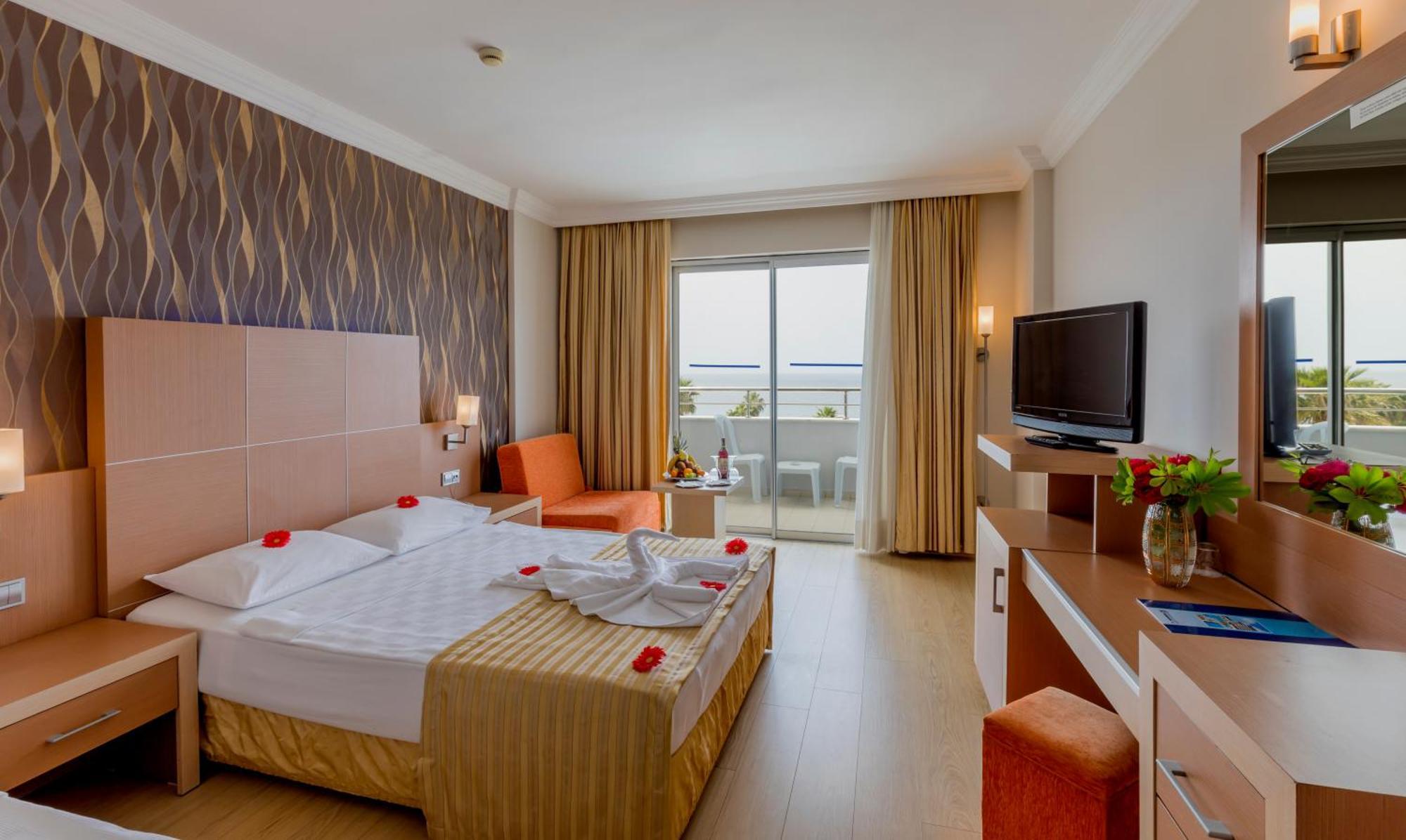 Holiday Garden Resort Okurcalar Exterior photo
