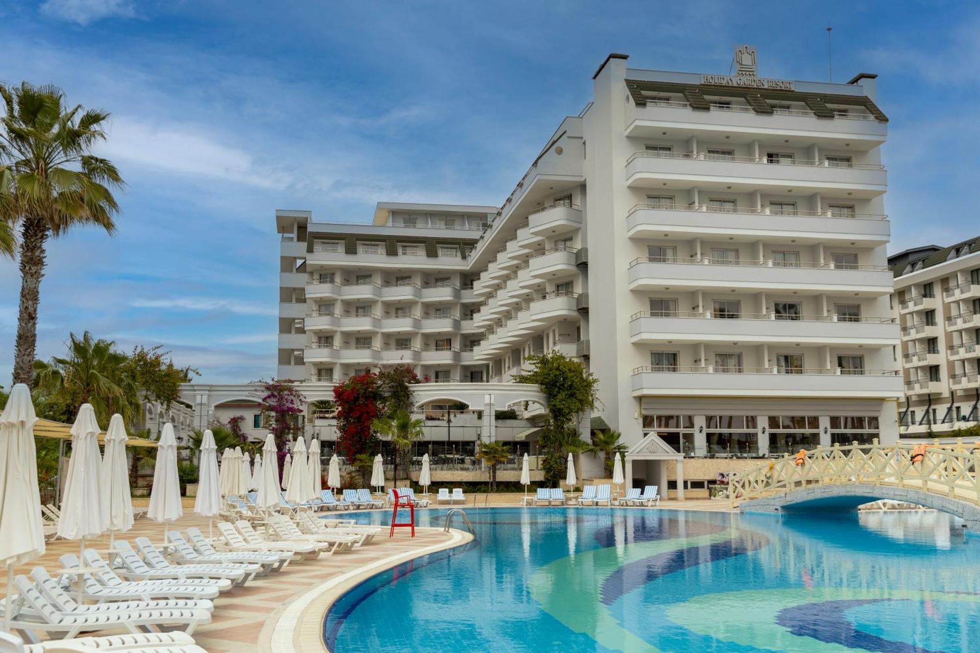 Holiday Garden Resort Okurcalar Exterior photo