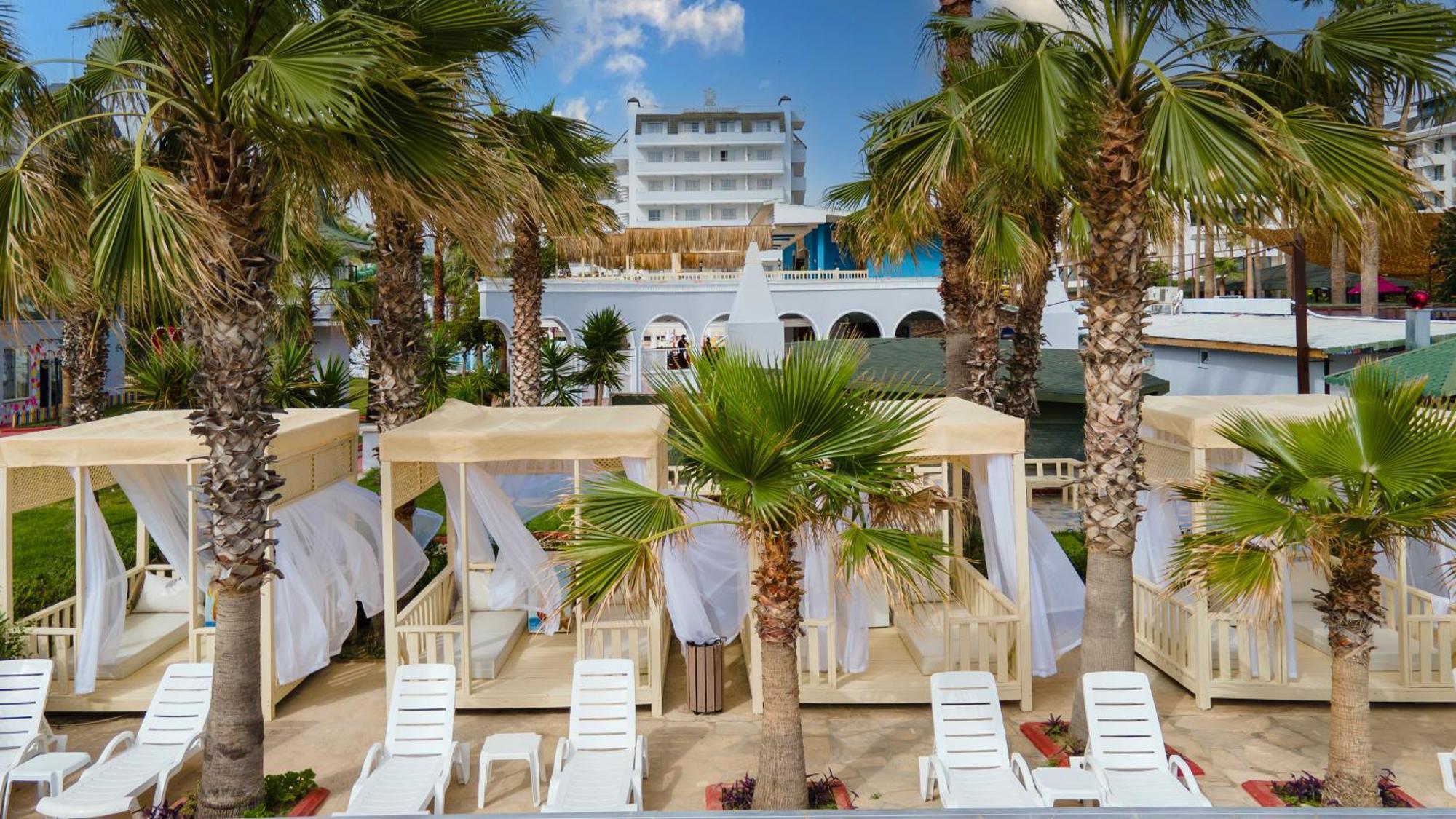 Holiday Garden Resort Okurcalar Exterior photo